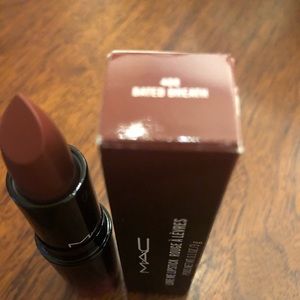 MAC love me lipstick color is bated breath